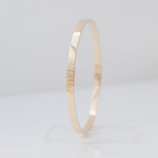 Pella Bangle